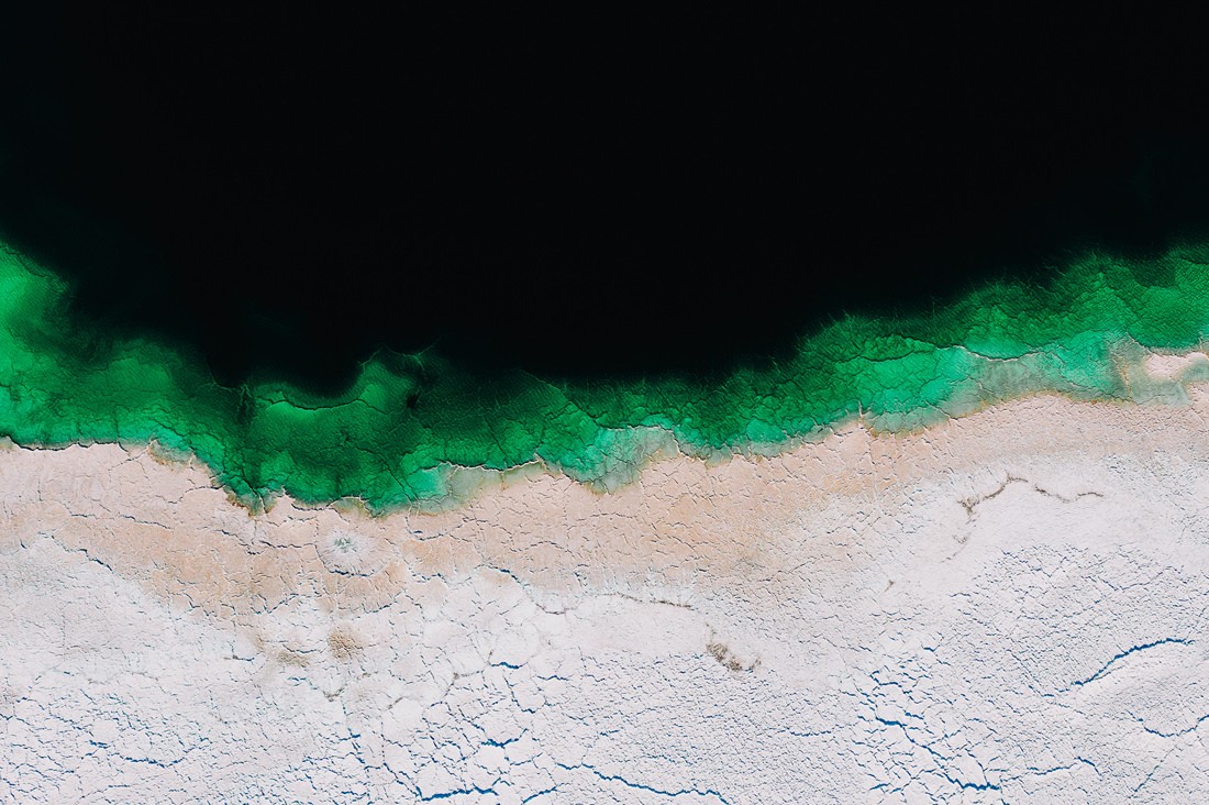 031 drone saltfields algarve beach - Luftaufnahmen entlang der Küste der Algarve