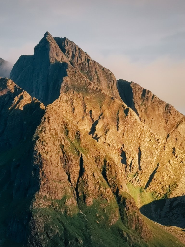 felsformation lofoten klettern - Fotos aus meinem Alltag