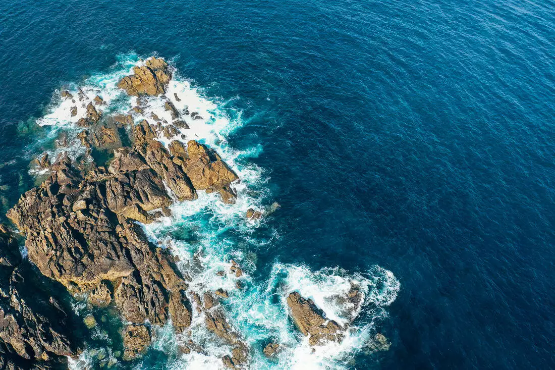 001 galizien kueste drohne luftaufnahme - Tomas aéreas de la costa norte de Galicia – Belleza salvaje desde el cielo 001 galizien kueste drohne luftaufnahme - Tomas aéreas de la costa norte de Galicia – Belleza salvaje desde el cielo