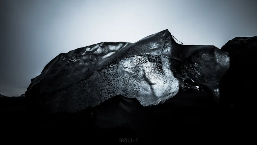 iceland joekulsarlon black sand beach 12