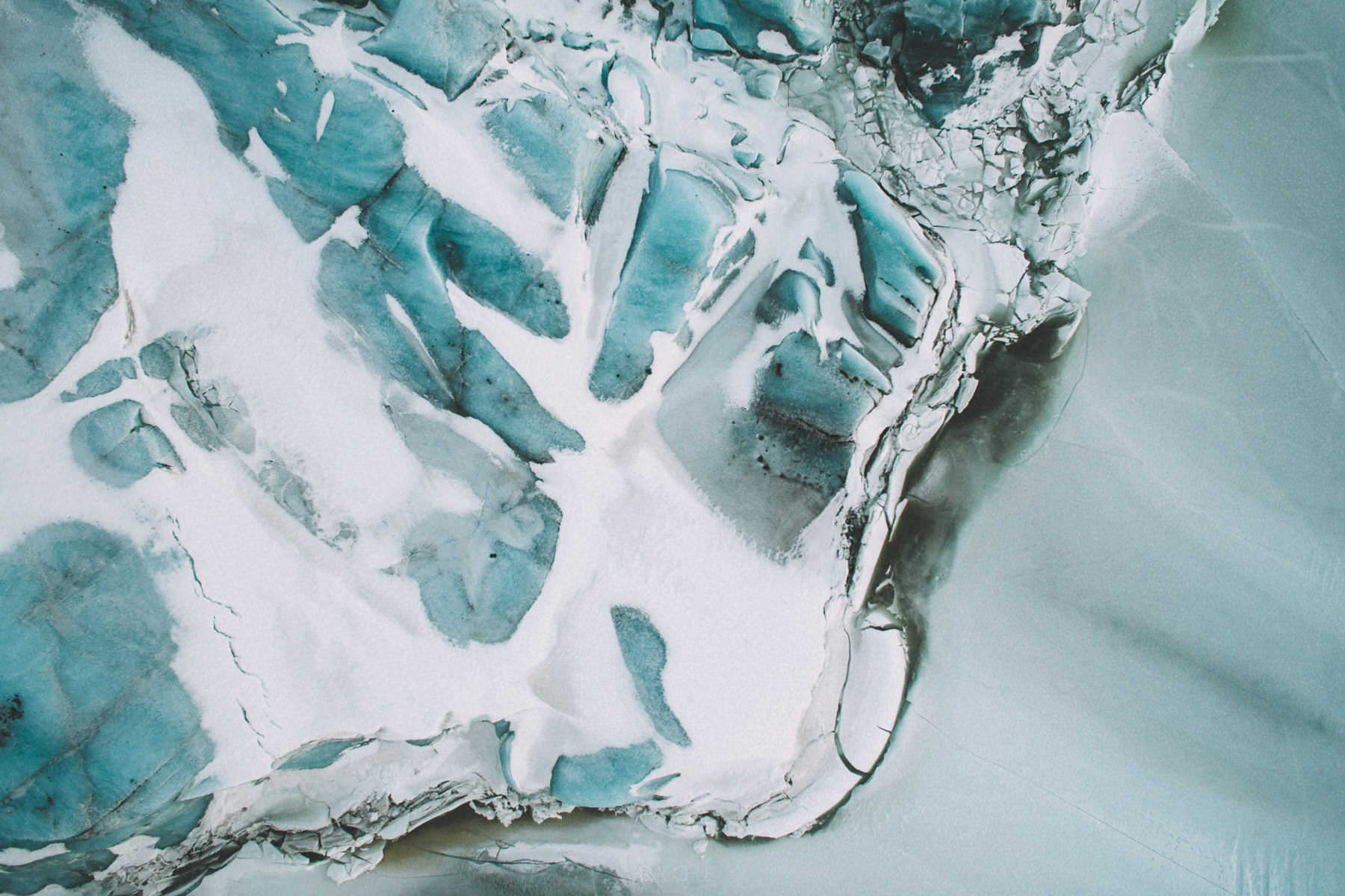 skaftafell glacier drone svinafellsjokul iceland 0002 - Island - Luftaufnahmen der Gletscherlandschaft im Skaftafell Nationalpark