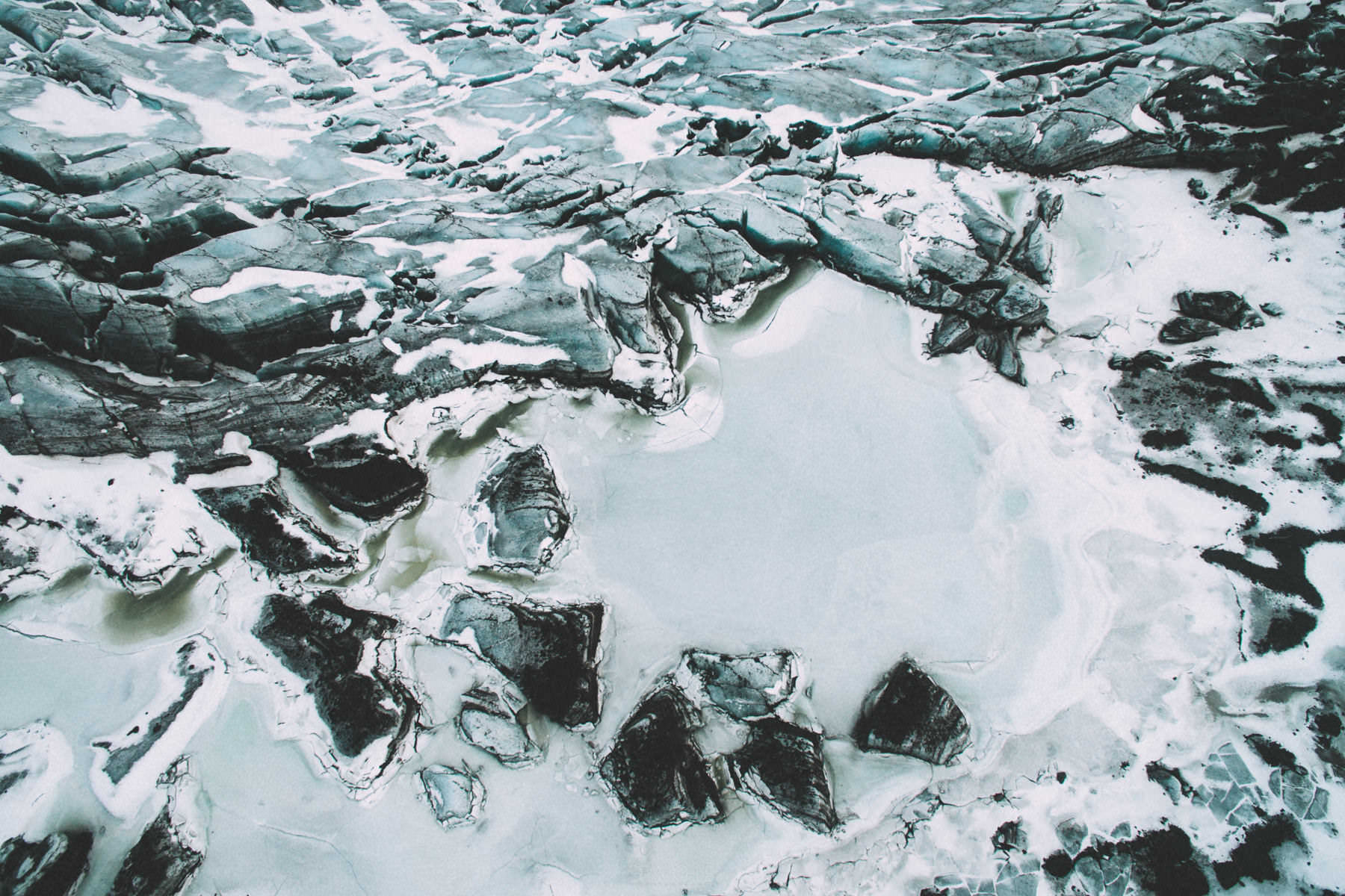 skaftafell glacier drone svinafellsjokul iceland 0007 - Island - Luftaufnahmen der Gletscherlandschaft im Skaftafell Nationalpark