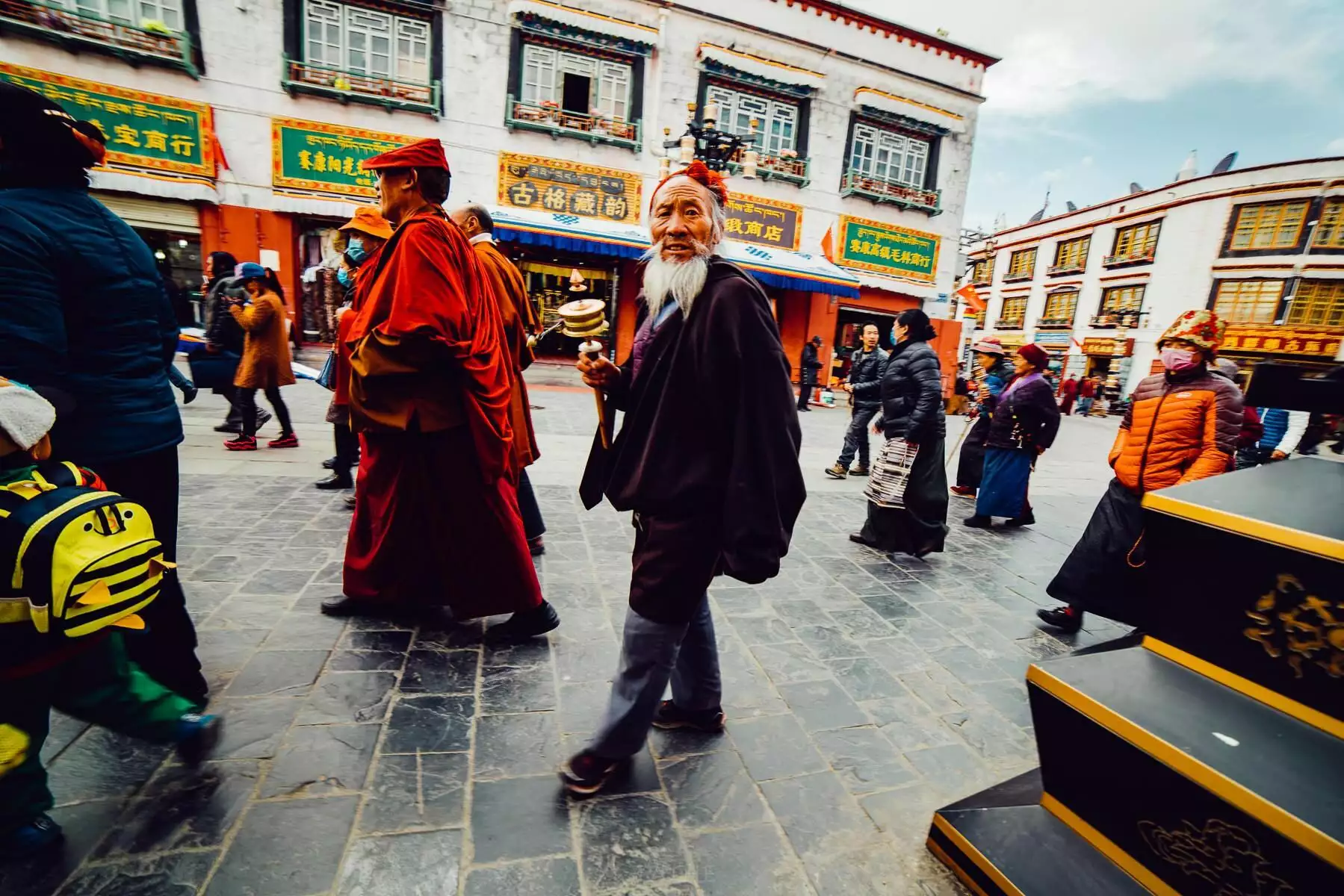 tibet lhasa barkhor street square 0003 tibet lhasa barkhor street square 0003
